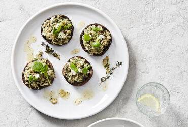 Portobello mushrooms with brown rice, lemon and herbs